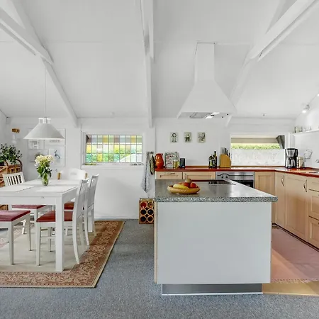 בית נופש Two-bedroom In *